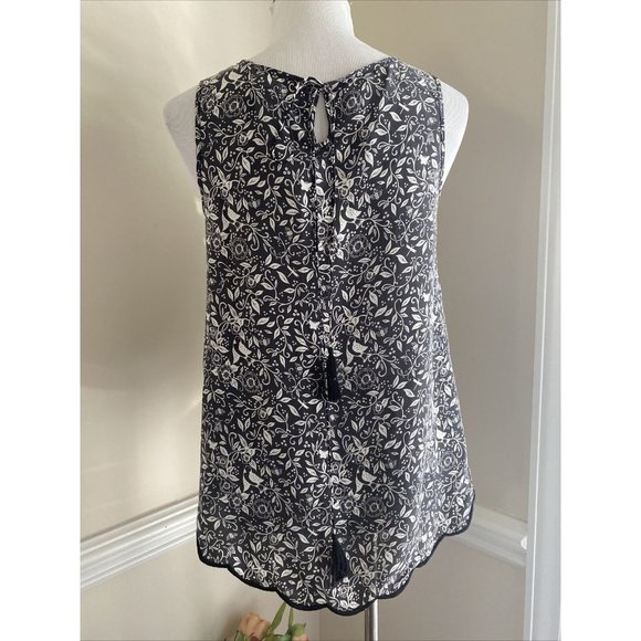 FLANNEL AMERICA Silk Tank Top Size 1 Gray Lightweight fits Small Floral - Picture 3 of 6